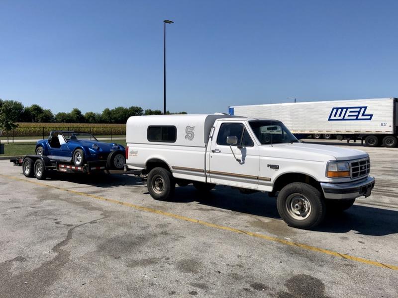 My old F250 towing a trailer with a Maxton Rollerskate